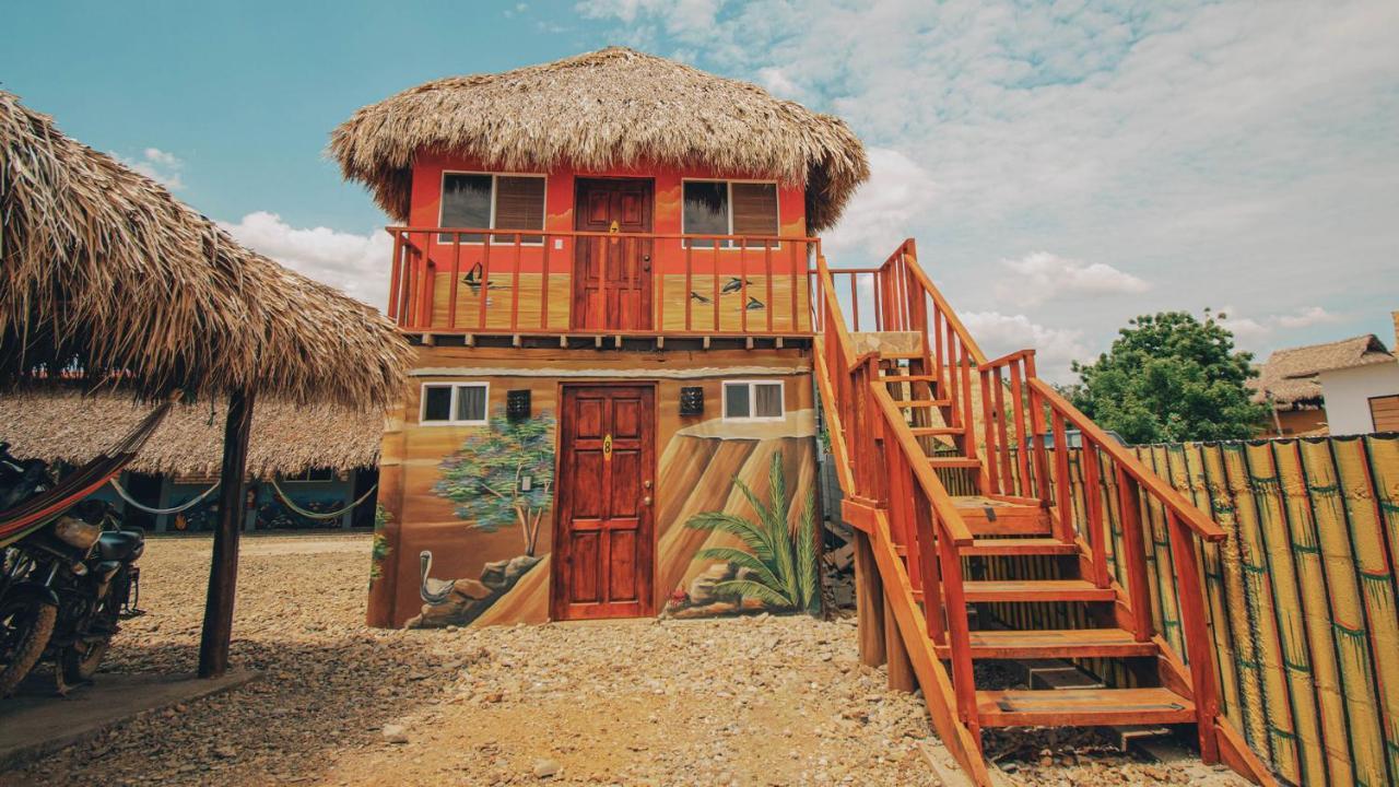 The Barrel Hostel 포포요 외부 사진